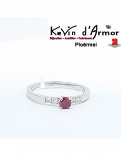 Solitaire accompagné Rubis Diamants