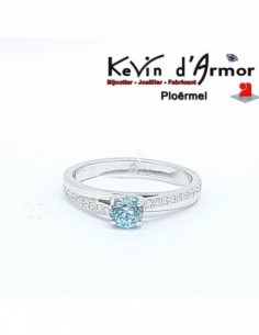 Solitaire accompagné Zircon et Diamants