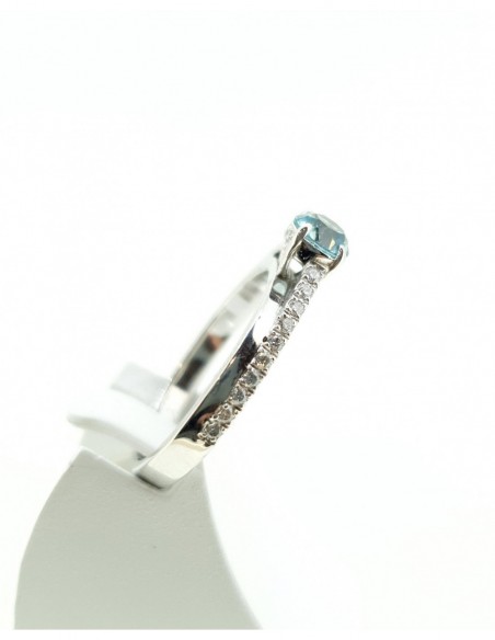 Solitaire accompagné Zircon et Diamants