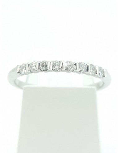 1/2 alliance diamants 8 pierres or blanc